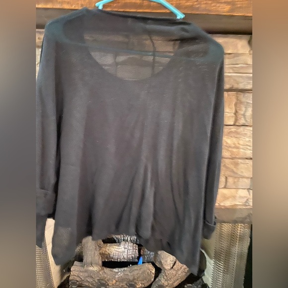 She & Sky lightweight‎ sheer sweater - Picture 2 of 4